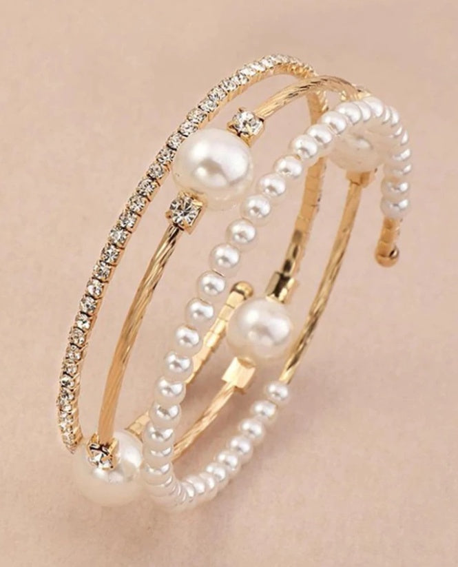 Precious Pearly Multi-Layer Bracelet